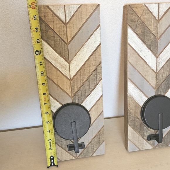 Chevron Pattern Wall Sconce Set - Picture 4 of 7